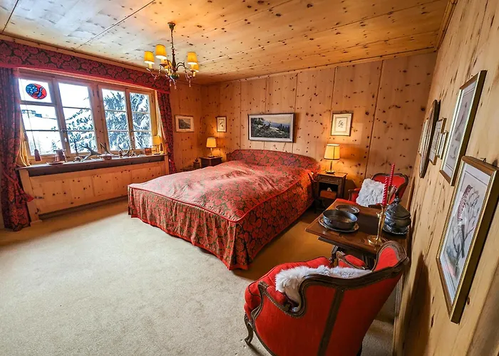 Traumhaus Dağ evi Arosa